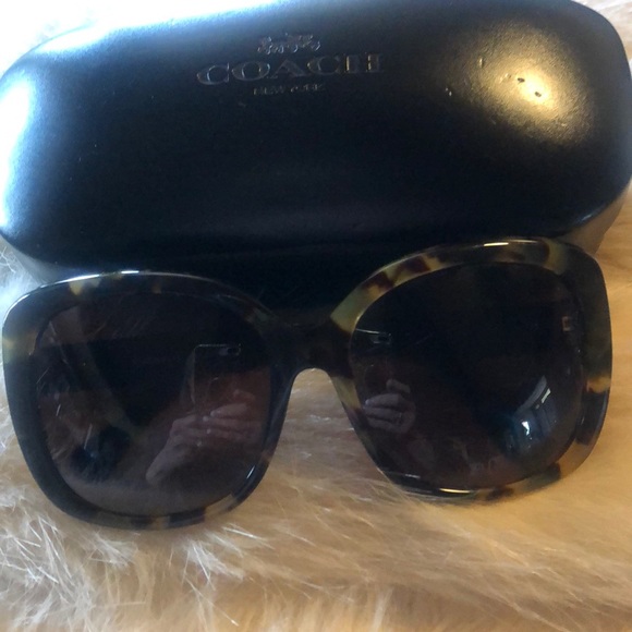 ❤️Coach glasses new condition with case❤️tortuous - Picture 1 of 6